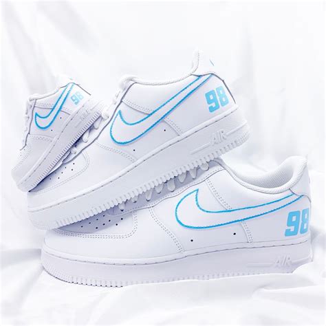 nike air force mit gelben nike zeichen|Nike Air Force 1 pixel.